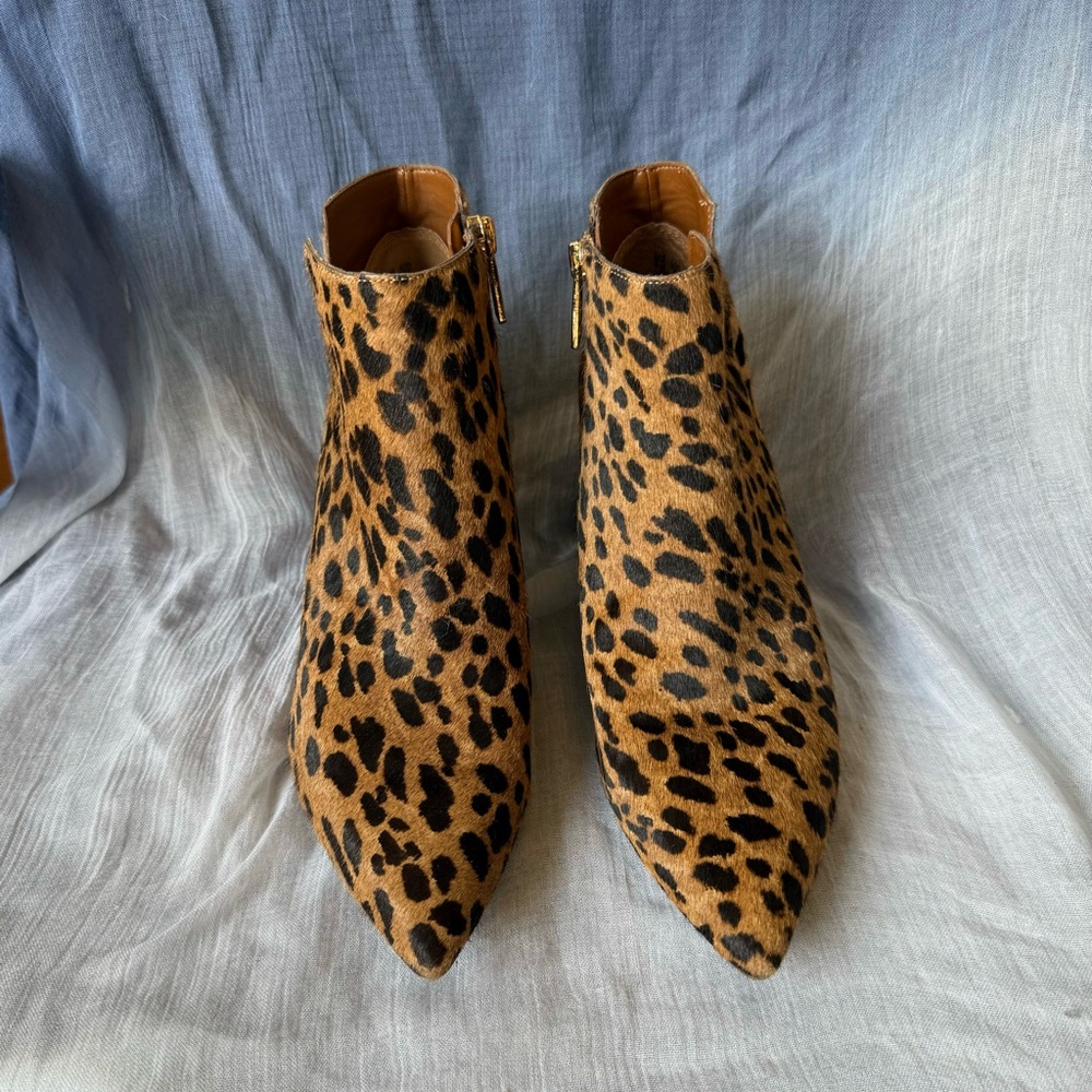 Franco Sarto Booties - EUC - Size 8/38 - Picture 2 of 7
